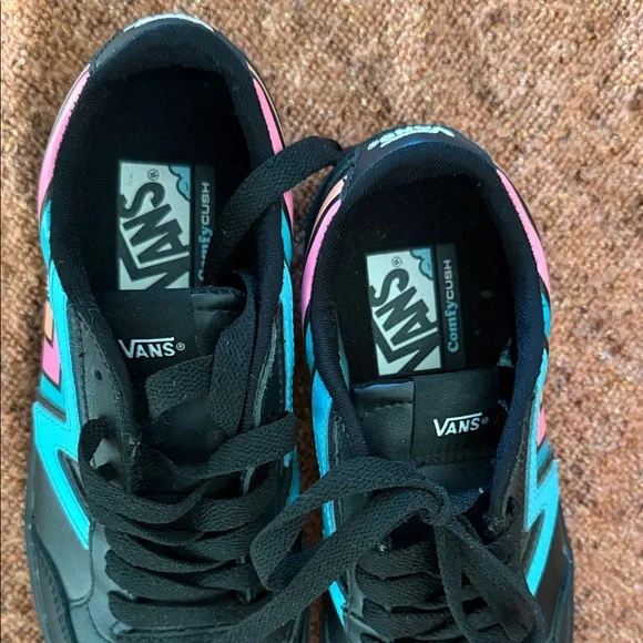 Vans Black Sneakers NWOT - Picture 5 of 6